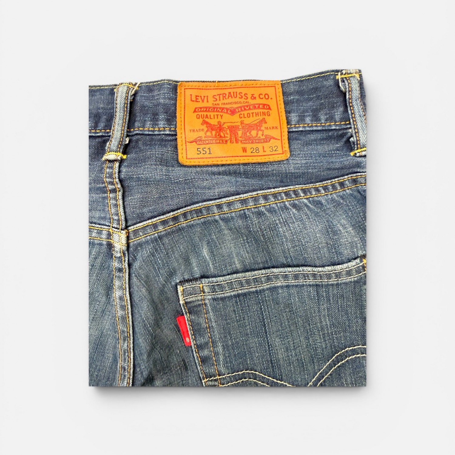 Levi’s Unisex Slim Fit Jeans